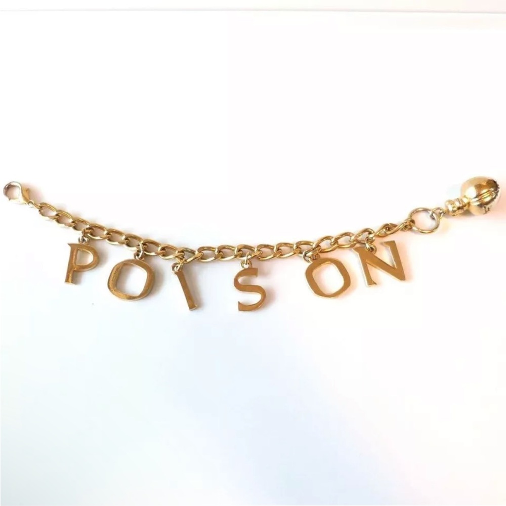 ☠️CHRISTIAN DIOR “Poison” Gold Charm Bracelet RARE - Picture 2 of 4